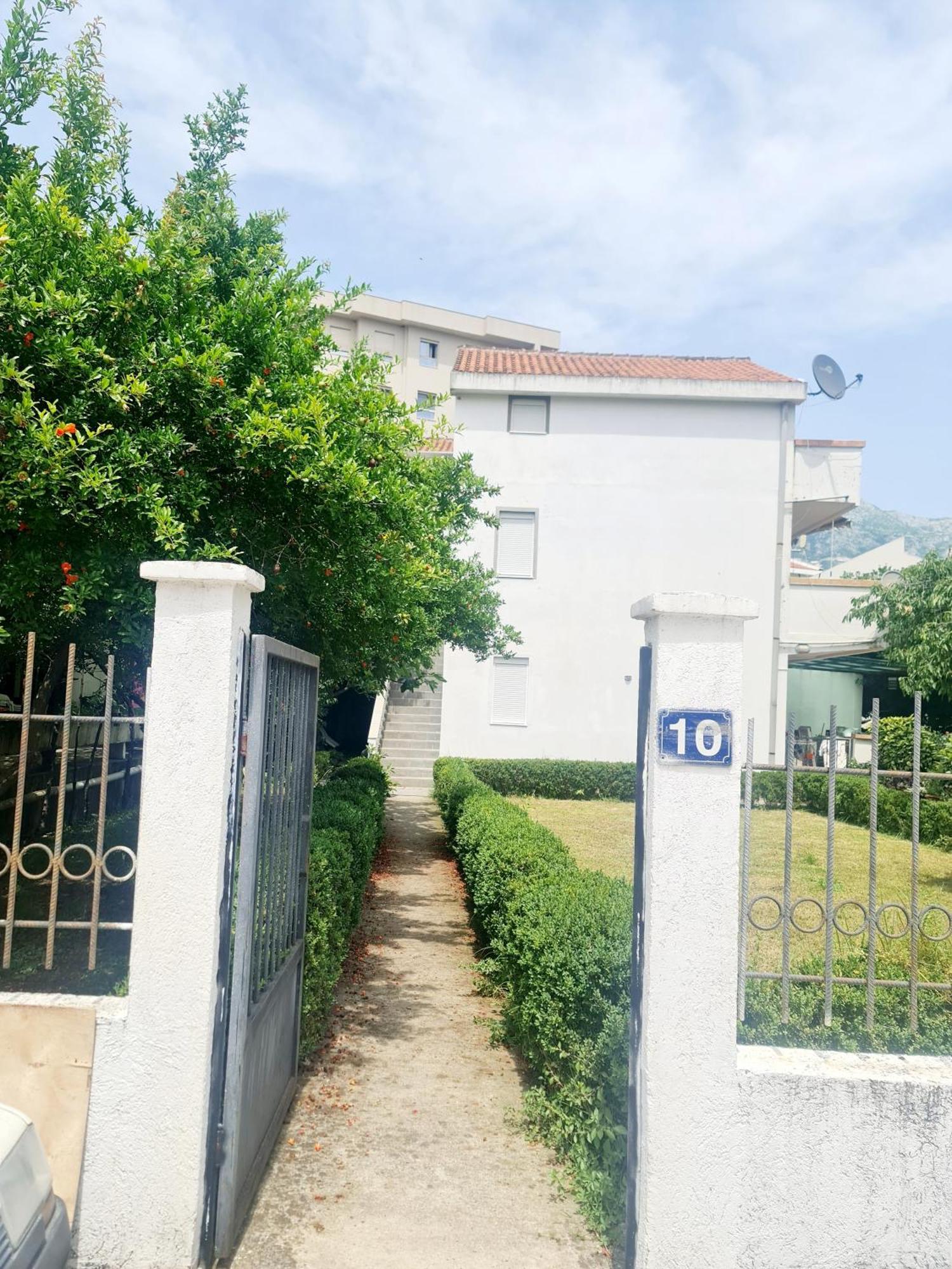 Apartments Pier Budva Bilik gambar