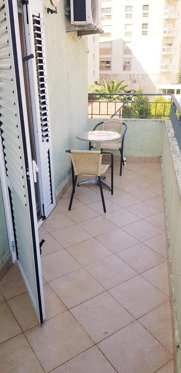 Apartments Pier Budva Luaran gambar
