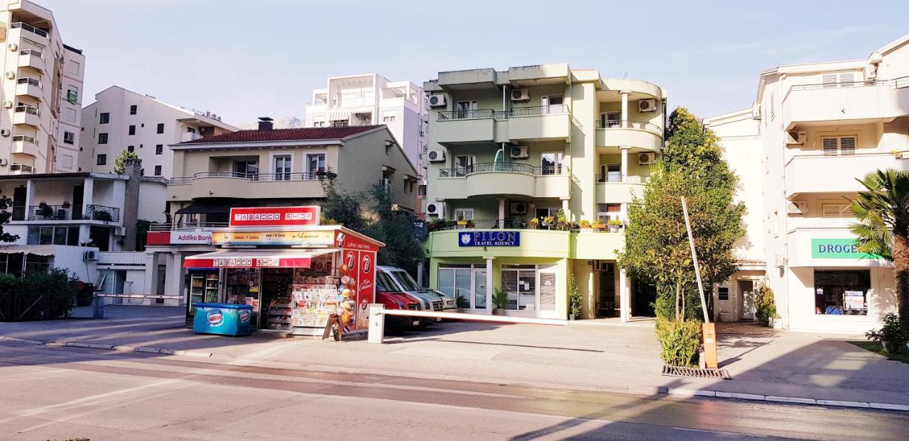 Apartments Pier Budva Luaran gambar