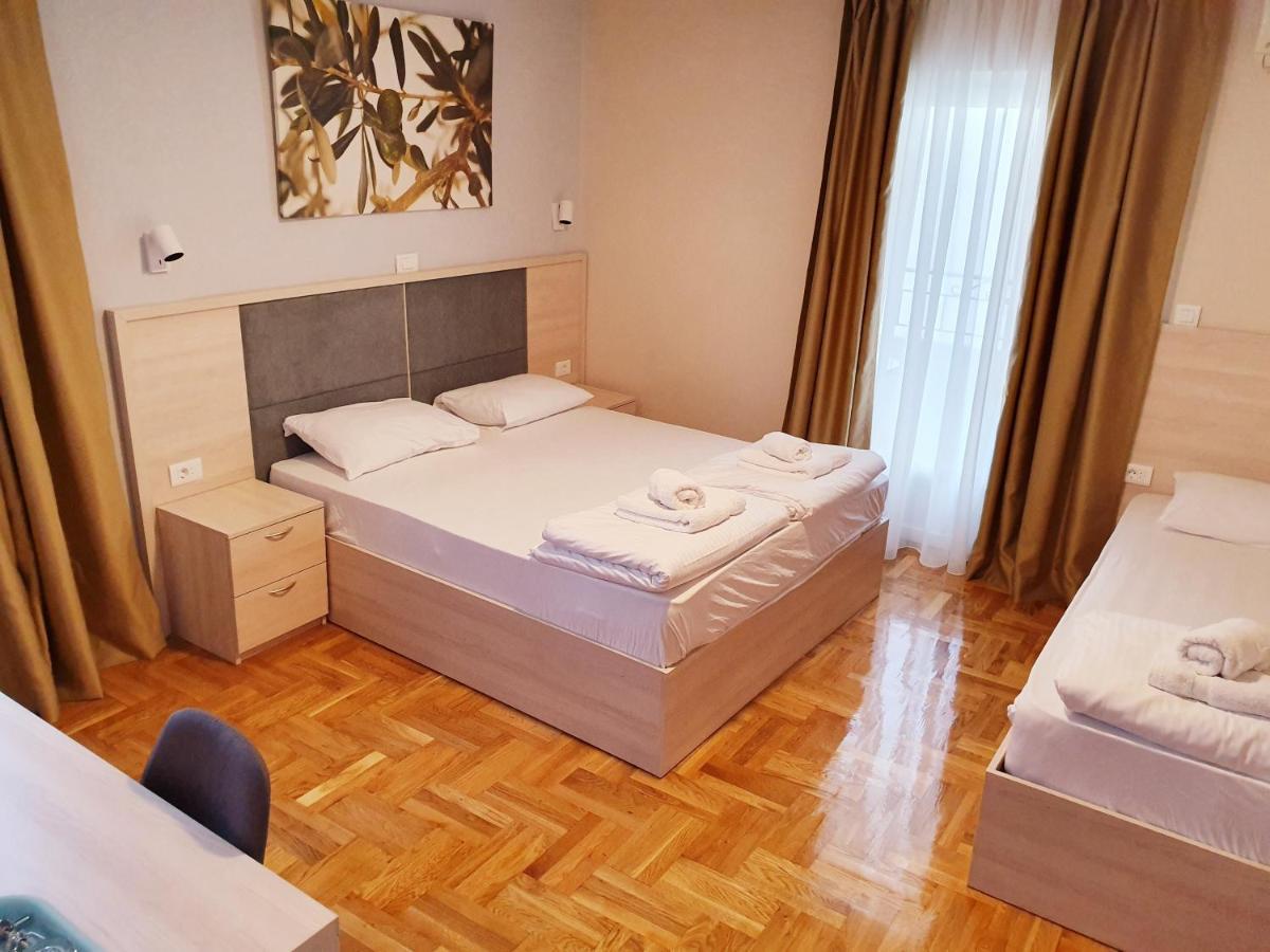 Apartments Pier Budva Luaran gambar