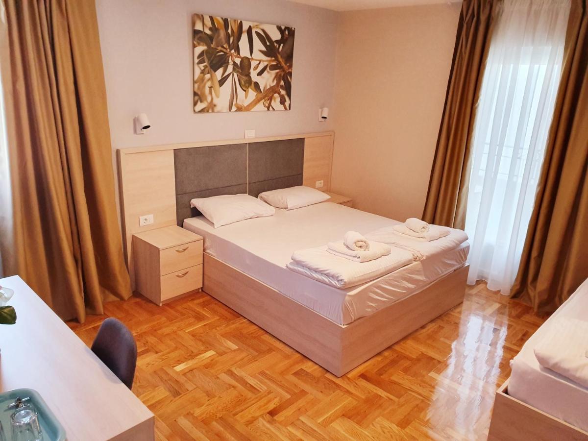 Apartments Pier Budva Luaran gambar